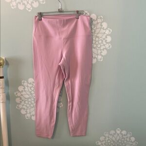 Lululemon Pink Womens’s  Cropped Leggings